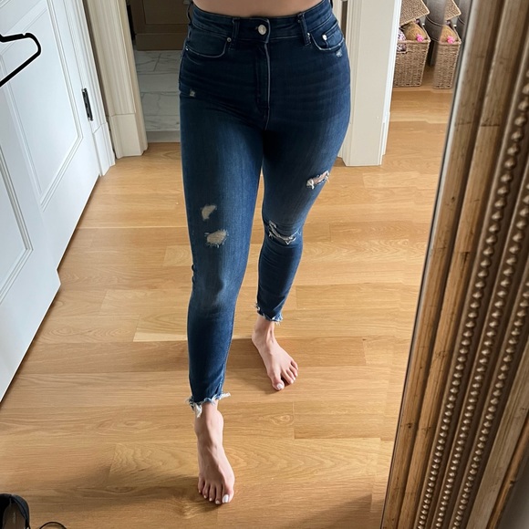 Zara High Waisted Jeans - Picture 1 of 8